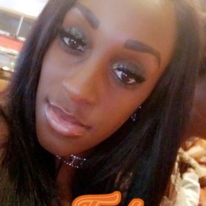 Meet your Posher, Adeola